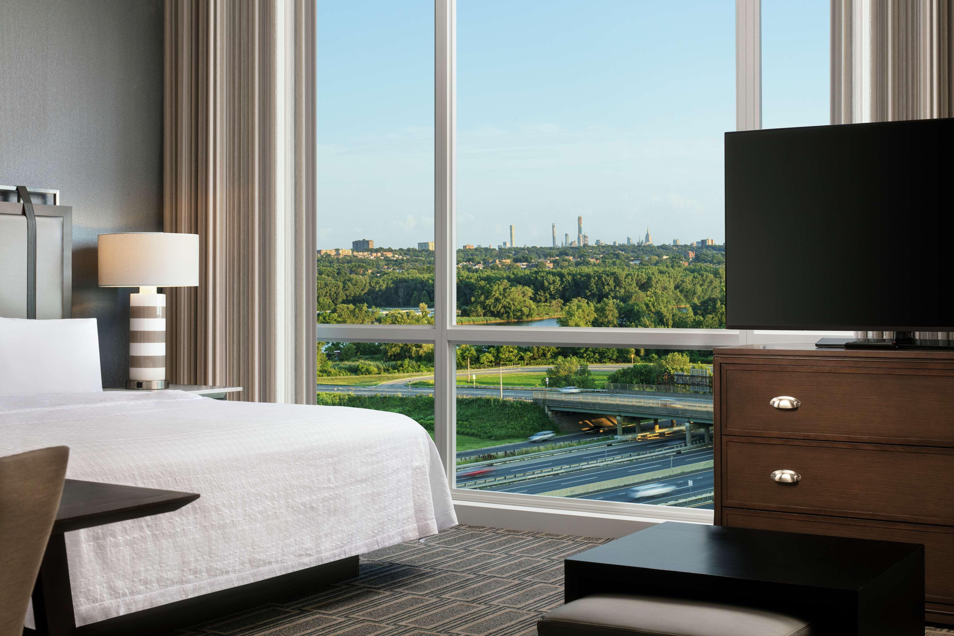 Homewood Suites By Hilton Teaneck Glenpointe Екстер'єр фото