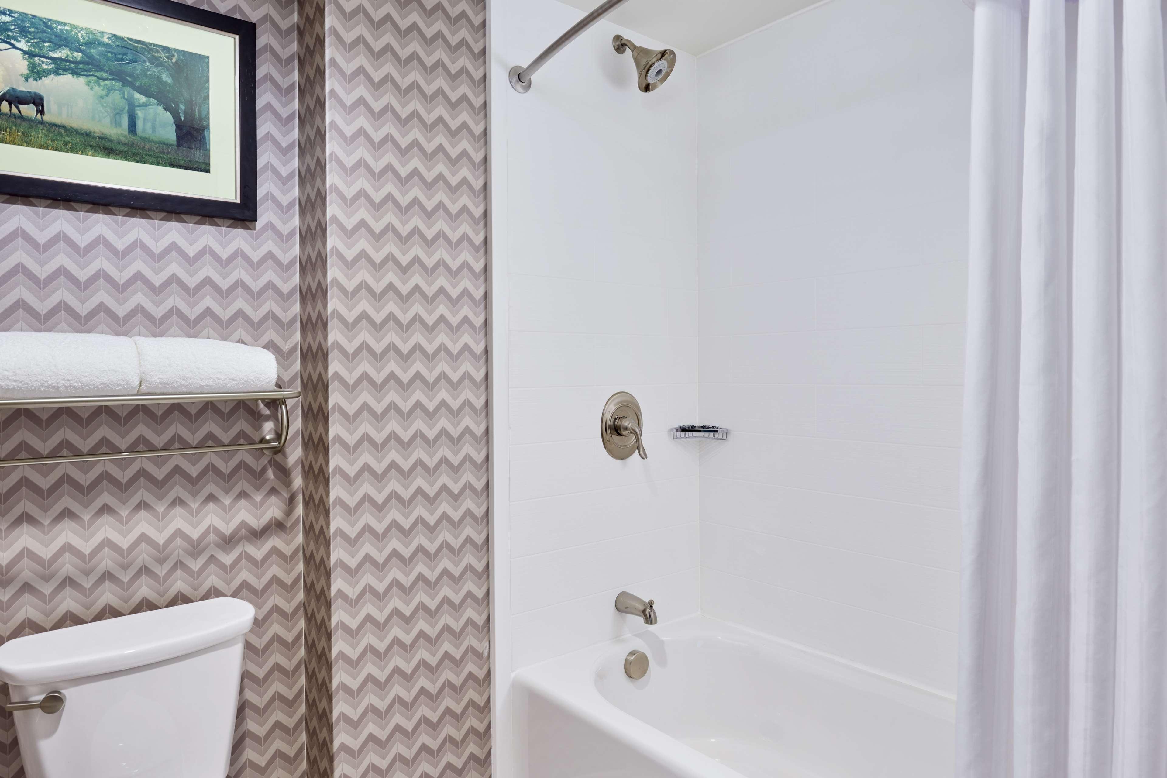 Homewood Suites By Hilton Teaneck Glenpointe Екстер'єр фото