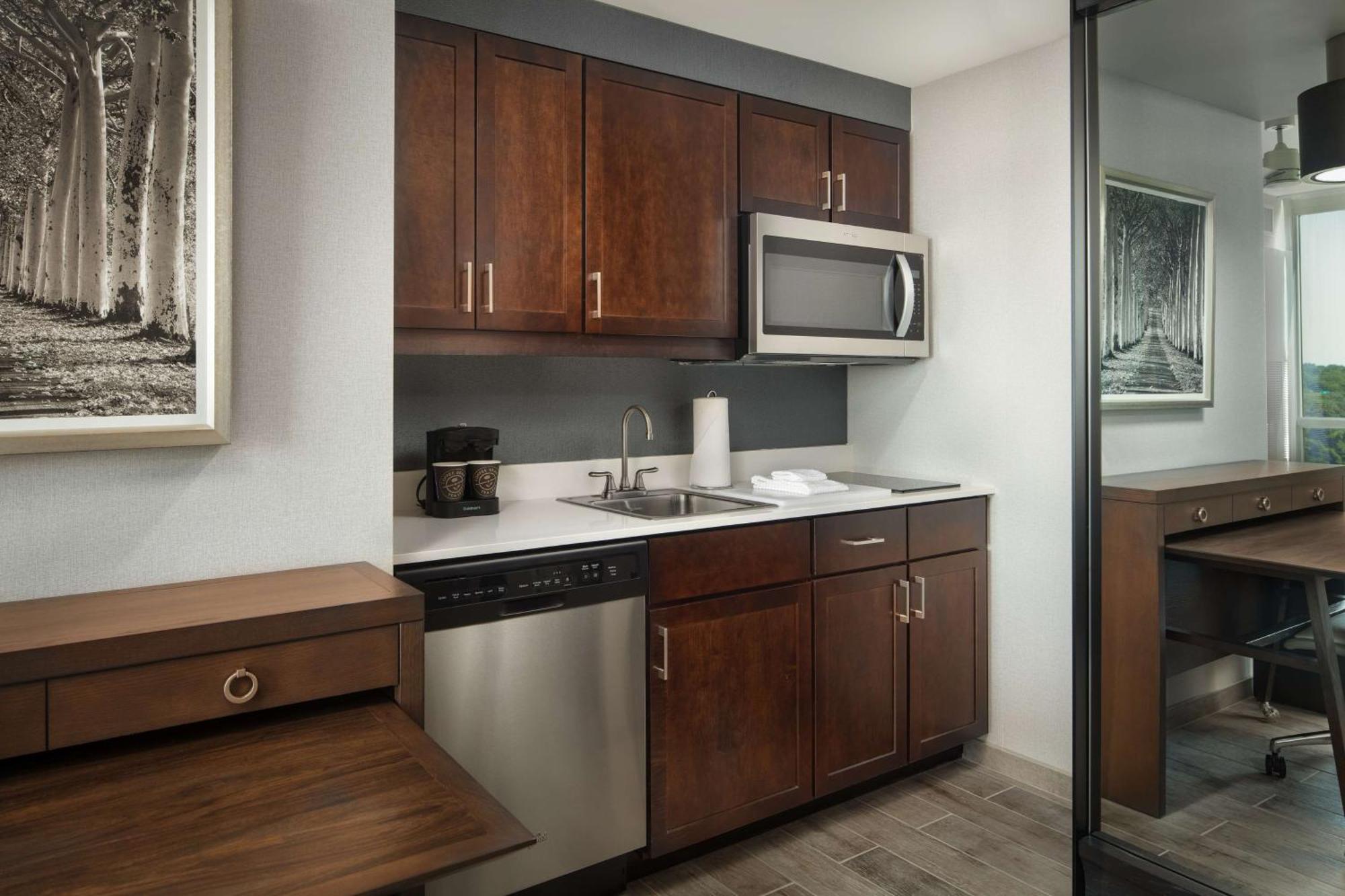 Homewood Suites By Hilton Teaneck Glenpointe Екстер'єр фото