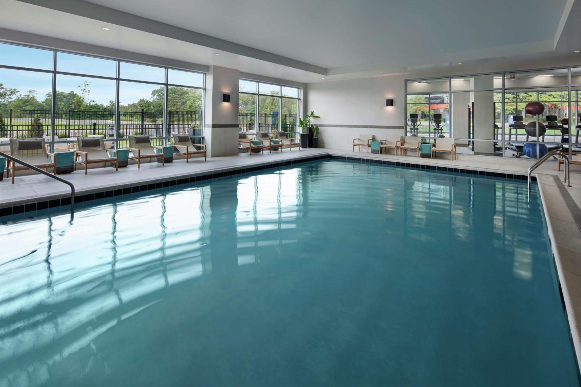 Homewood Suites By Hilton Teaneck Glenpointe Екстер'єр фото
